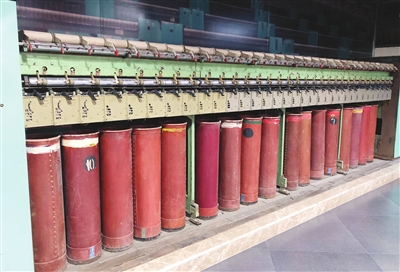 南通紡織展祝賀：全國首臺(tái)“高速抽氣式氣流紡紗機(jī)”天津造